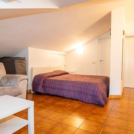 Casa Alejandro Lägenhet Varazze Exteriör bild
