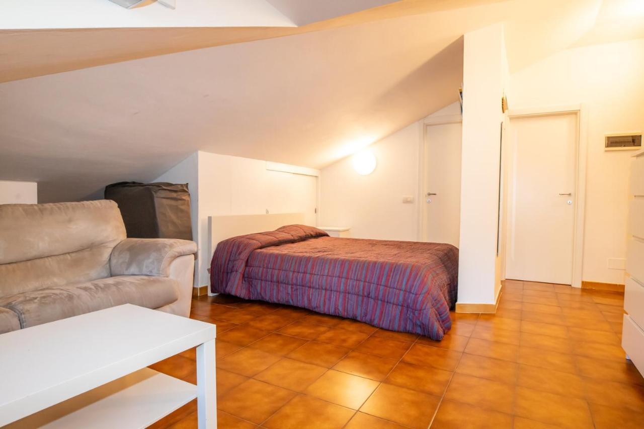 Casa Alejandro Lägenhet Varazze Exteriör bild