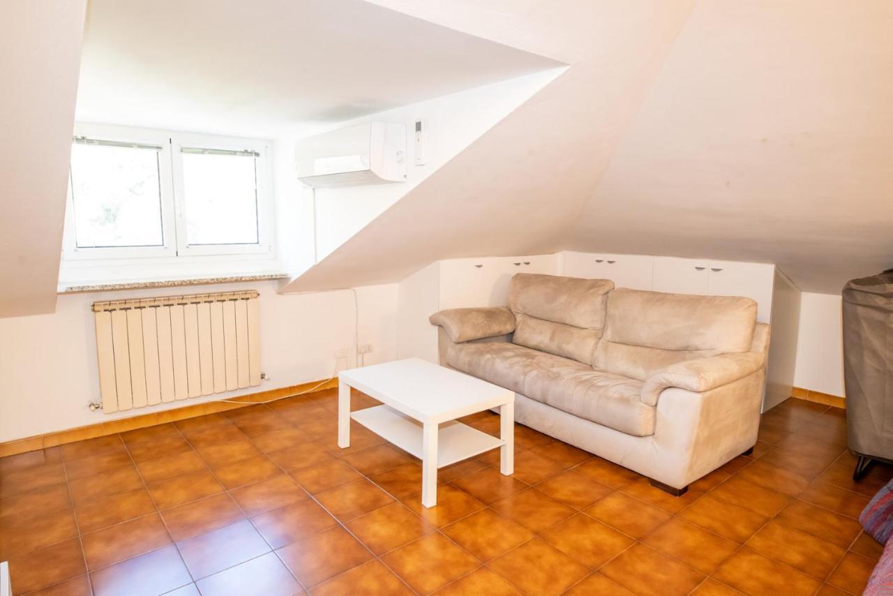 Casa Alejandro Lägenhet Varazze Exteriör bild